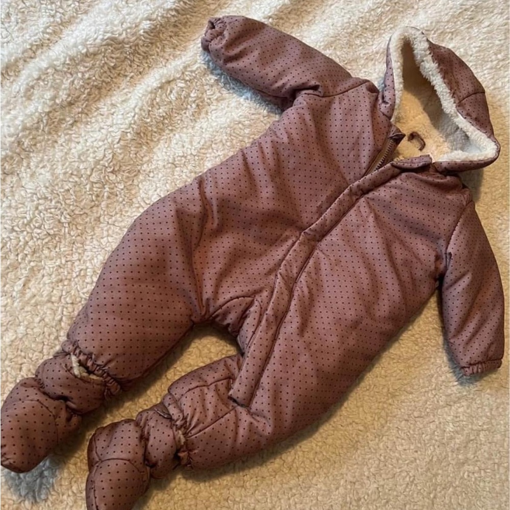 Zara snowsuit